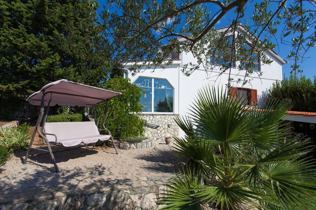 Villa Mir Polje  Eksteriør billede